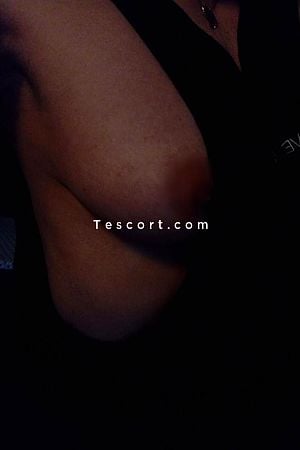 Catalya28 - Escort Girl Royan