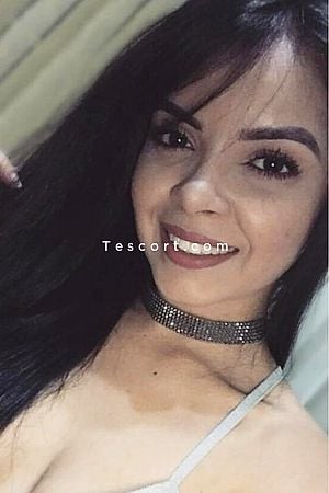 BelleLolita - Escort Girl Versailles
