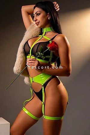 Miqa - Bordeaux Escorts