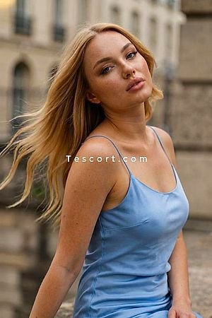 Anfica - Escort Girl Paris