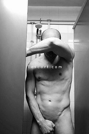 NUTELLA - Paris Boy Escorts
