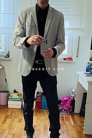Youën - Escort Girl Chartres