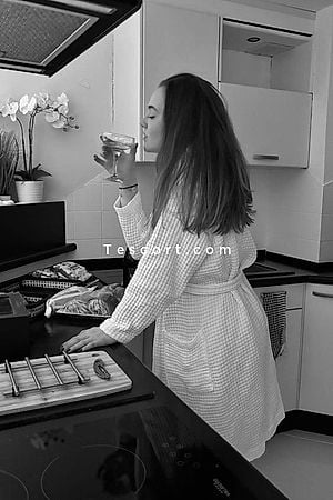 lenafelpin08 - Escort Girl Toulouse