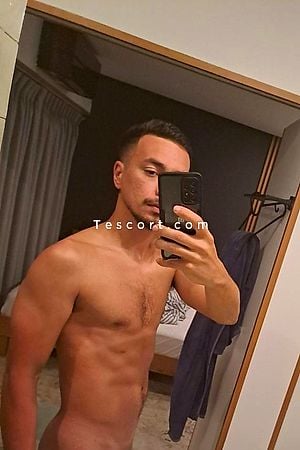 Nicosixnueve - Marseille Boy Escorts