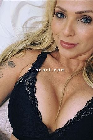 Laura - Milf - Escort Girl Antibes