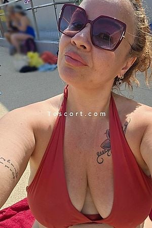 Rosedesiles - Escort Girl Tours-ville