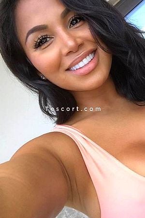 Fabiana BONoffre - Escort Girl Paris