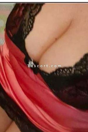 Lina - Escort Girl Suresnes