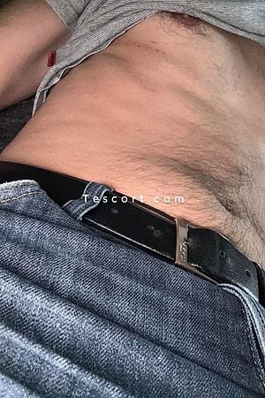 Marius - Escort Boy Paris