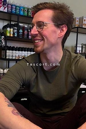 Tim - Lorient Boy Escorts