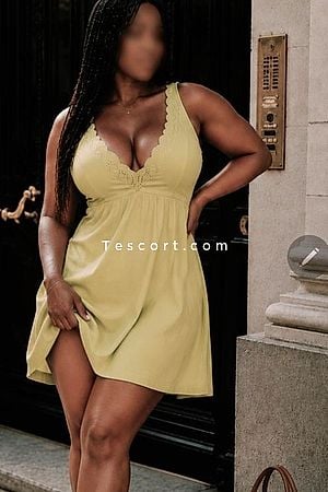 Ella - Paris Escorts