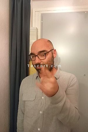 Cedric - Escort Boy Nantes