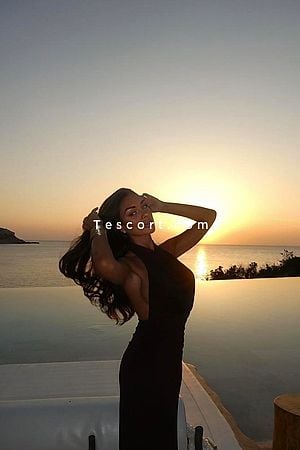Sila - Escort Girl Paris