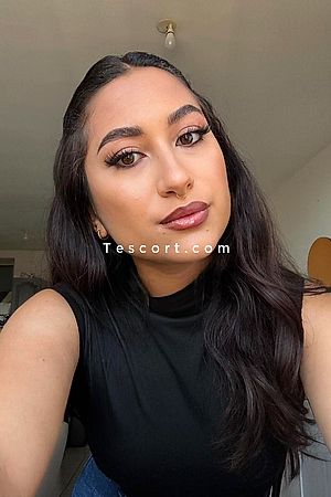 Baby cherry - Bourges Escorts