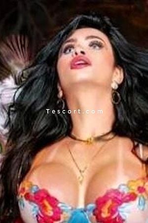 Beatriz Star Top model