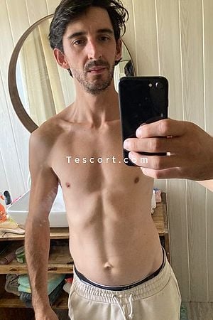 Juju open - Escort Boy Paris