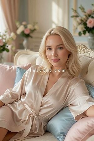 Leila - Cannes Escorts