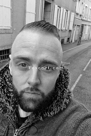 Ian - Escort Boy Carcassonne
