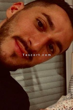 REVONSPLUS - Escort Boy Rennes