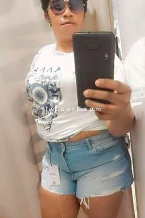 Thonia - Epinal Escorts