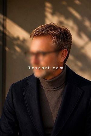Alexandre - Escort Boy Toulouse