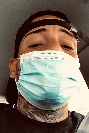 Wick - Escort Boy Bourgoin-Jallieu
