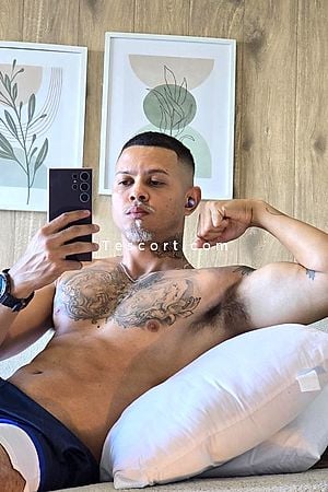 Young Brasilian - Lyon Boy Escorts