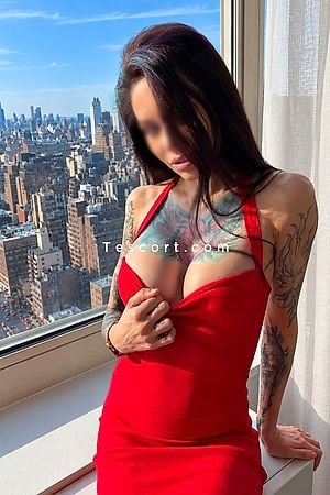 Julia Rose - Escort Girl Paris
