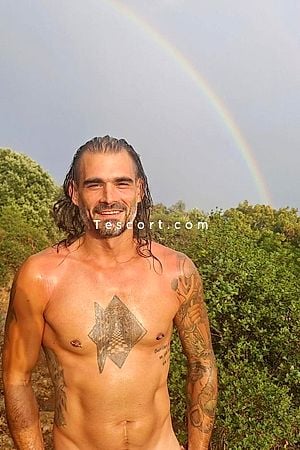 Libra - Montpellier Boy Escorts