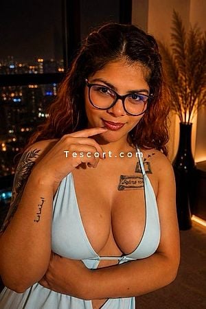 Sara - Lyon Escorts