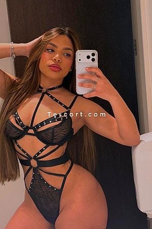 Vivian - Paris Escorts