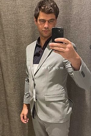 Lylian - Escort Boy Paris