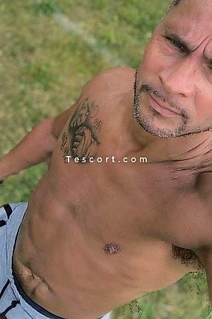 Stephane - Escort Boy Paris