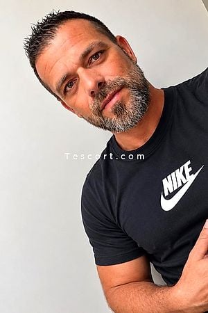 Yoan - Bergerac Boy Escorts