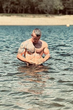 Aleksey - Toulouse Boy Escorts