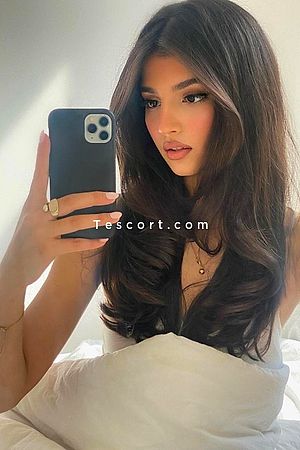 LEOMIE - Escort Girl Paris