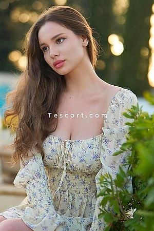 LORRAINE - Escort Girl Paris