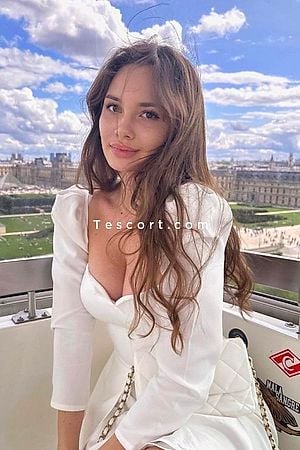 LORRAINE - Escort Girl Paris