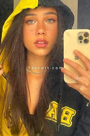 LONI - Escort Girl Paris