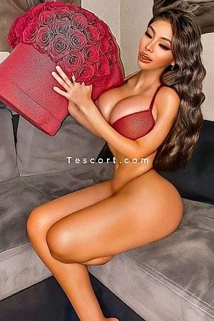 ATHENEA JOLIE - Paris Trans Escorts