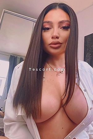 Alicexxx - Paris Escorts