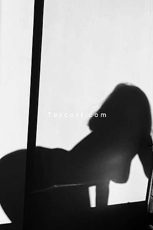 Massage naturiste sensuel - Puteaux Escorts