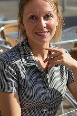 LISACAROLINE - Escort Trans Brignoles