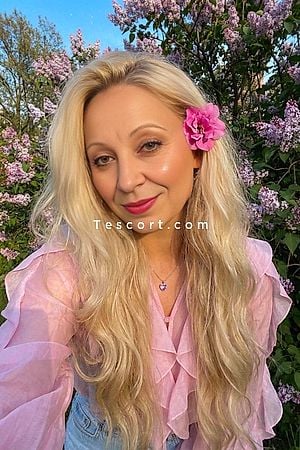 LISACAROLINE SISSY - Brignoles Trans Escorts