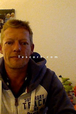 Bidutchie - Escort boy Moutiers