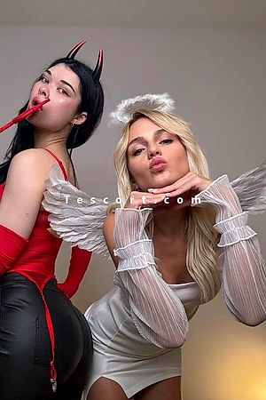 ELSA and ROSA - Escort girl Paris