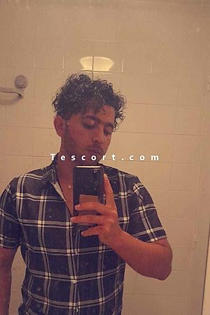 Jimmy - Escort boy Melun