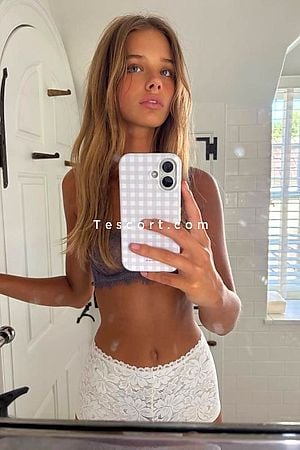 MARIE - Escort Girl Paris