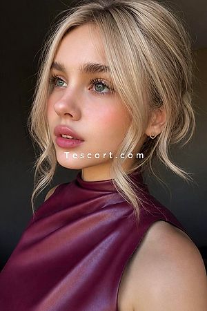 MONIQUE - Escort Girl Paris