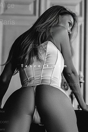 Alice - Escort Girl Paris